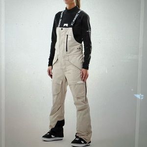 Montec Fawk W Snowpant Bibs in Sand